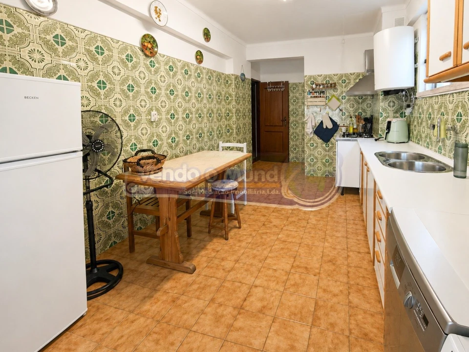 Apartamento T3 para Venda em Benavente Foto 5