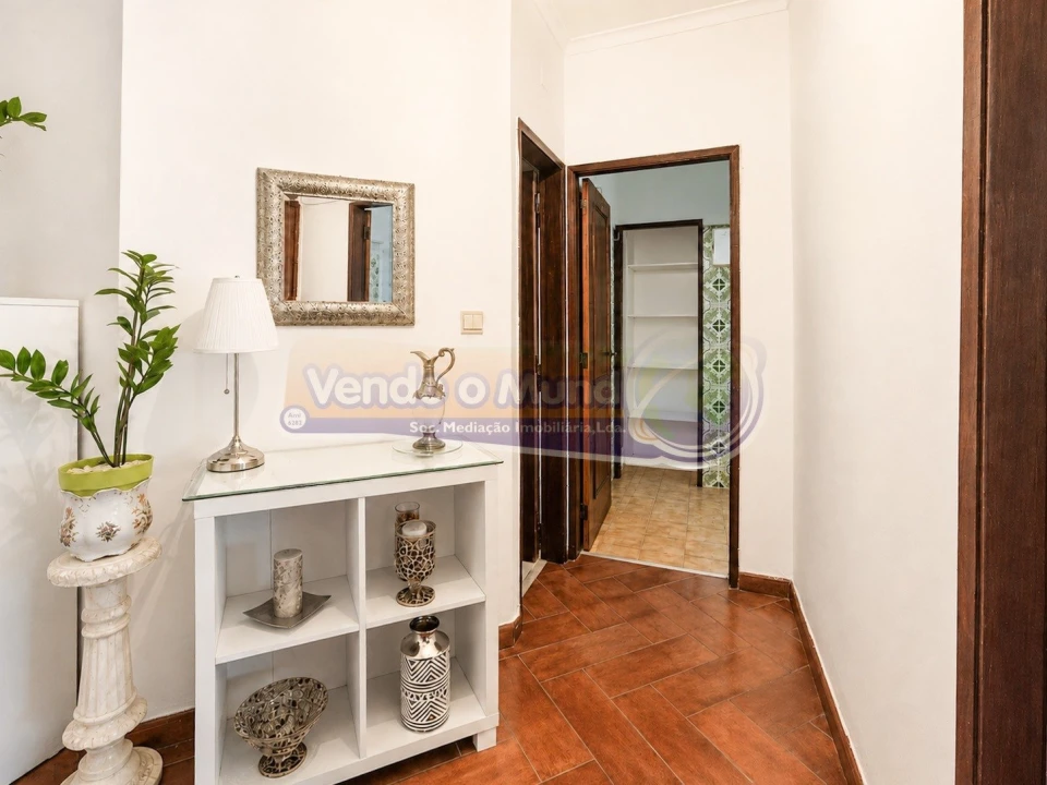 Apartamento T3 para Venda em Benavente Foto 2