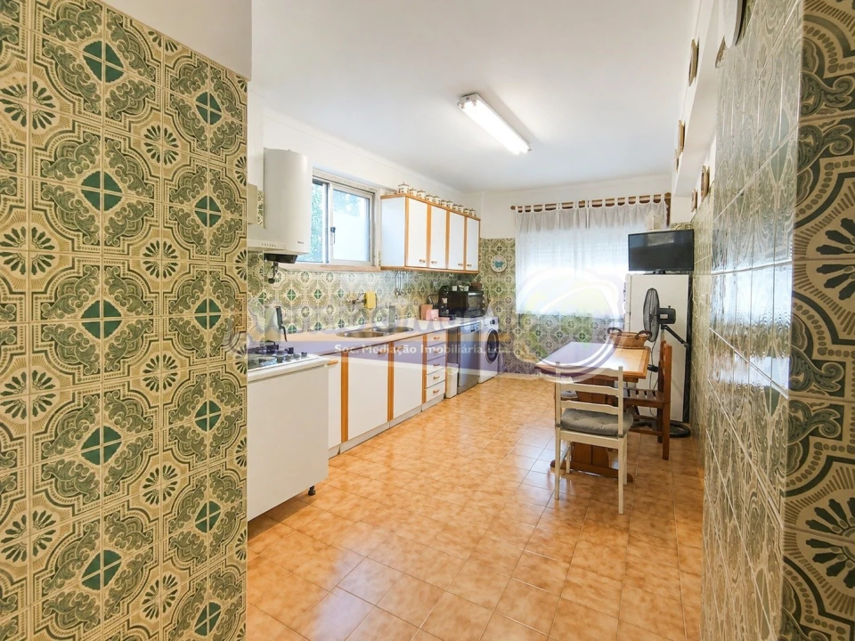 Apartamento T3 para Venda em Benavente Foto 4