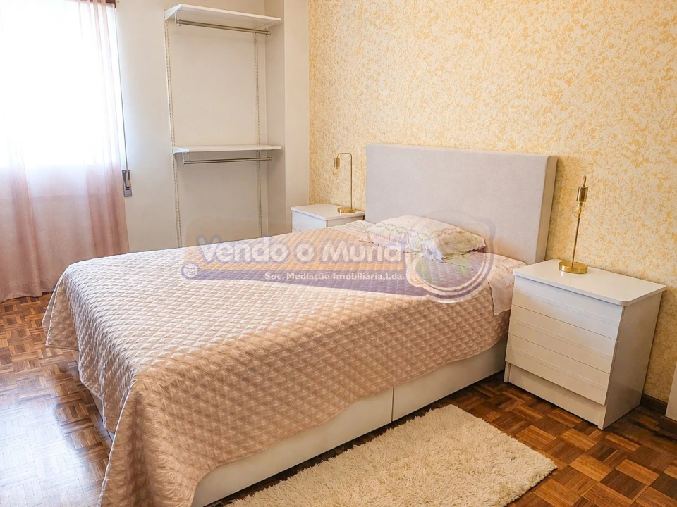 Apartamento T3 para Venda em Benavente Foto 14