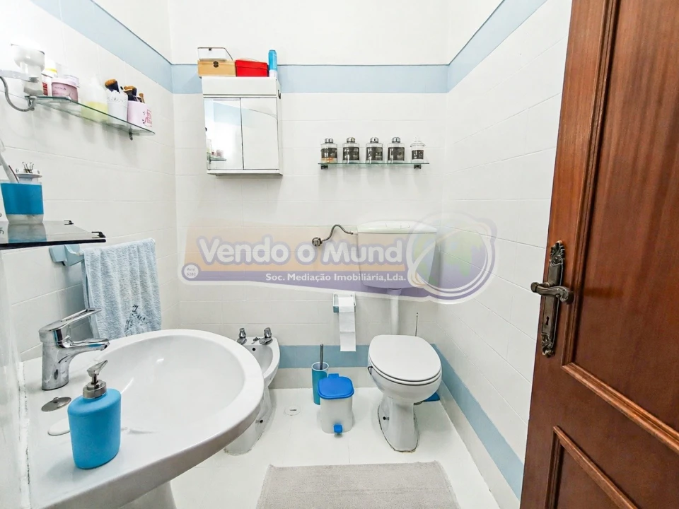 Apartamento T3 para Venda em Benavente Foto 20