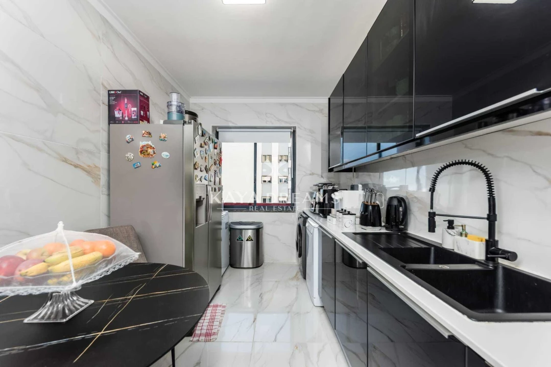 Apartamento T3 para Venda em Ramada e Caneças Foto 15