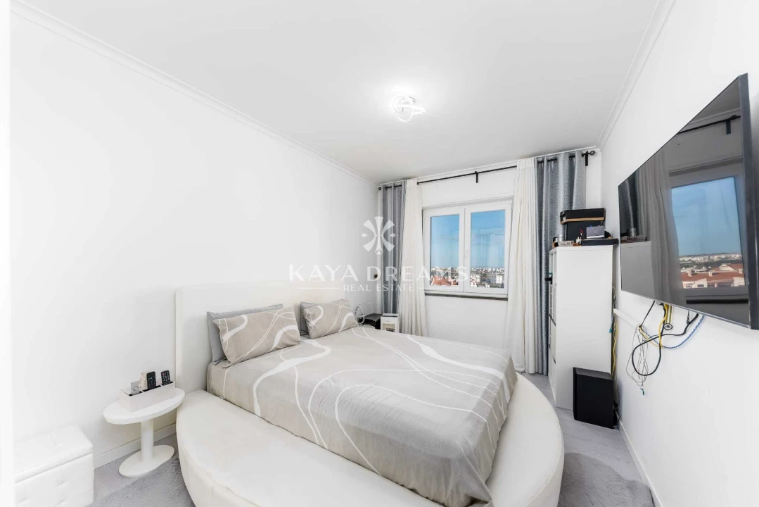 Apartamento T3 para Venda em Ramada e Caneças Foto 11