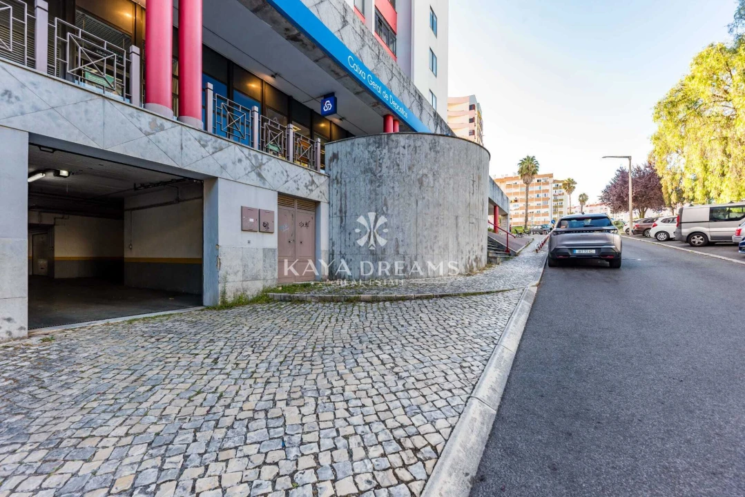 Apartamento T3 para Venda em Ramada e Caneças Foto 18