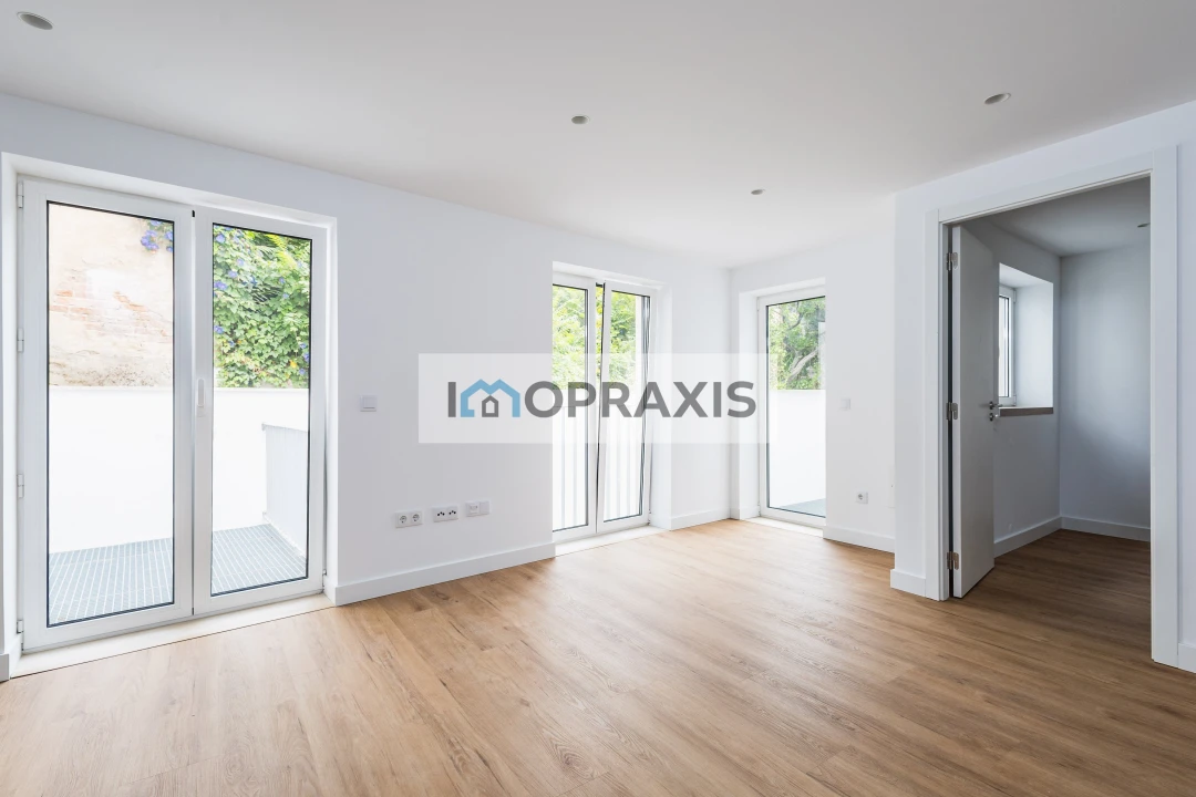 Apartamento T1 para Venda em Leiria, Pousos, Barreira e Cortes Foto 7