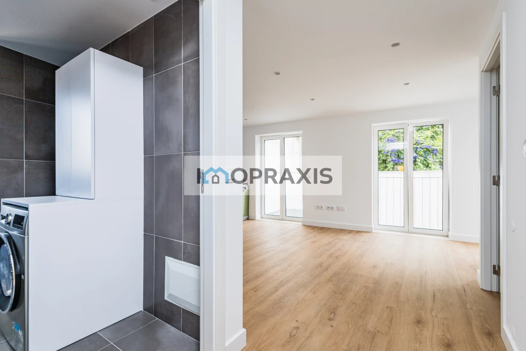 Apartamento T1 para Venda em Leiria, Pousos, Barreira e Cortes Foto 10