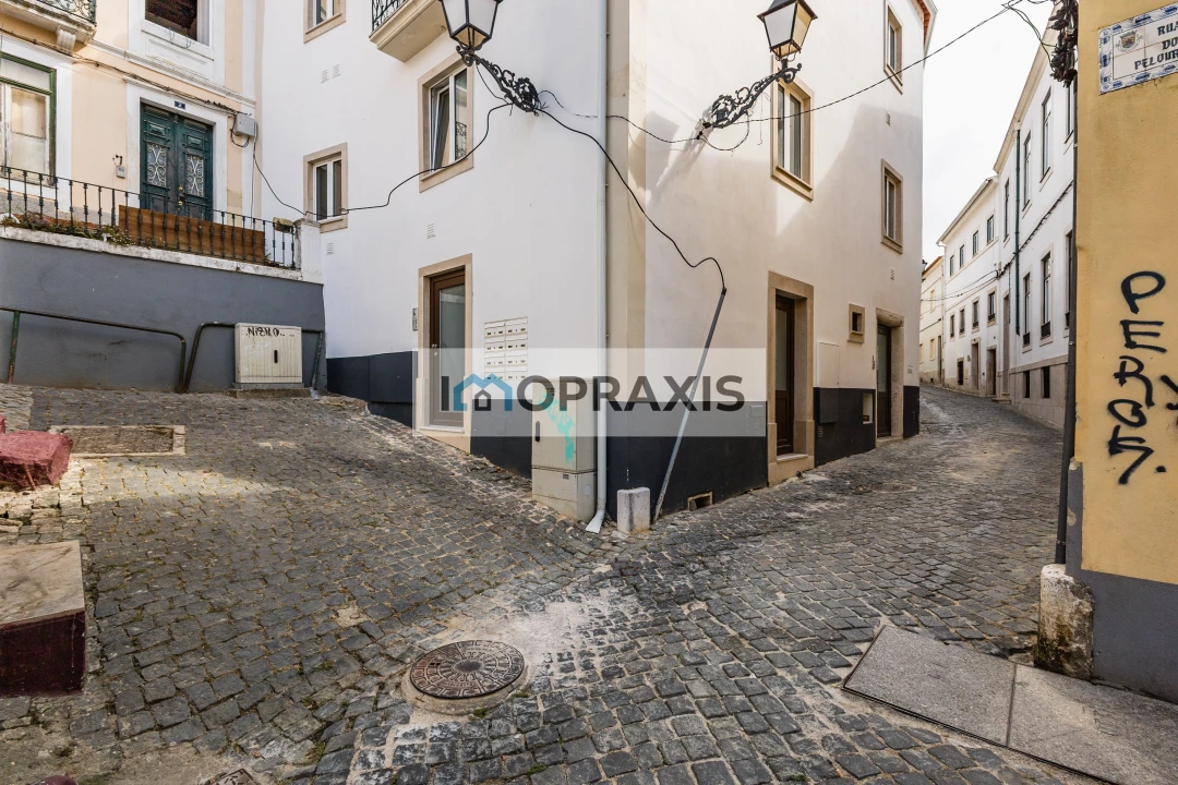 Apartamento T1 para Venda em Leiria, Pousos, Barreira e Cortes Foto 17