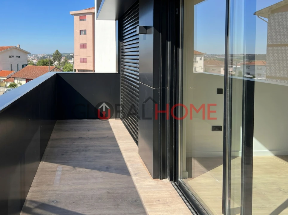 Apartamento T4 para Venda em Gondomar (São Cosme), Valbom e Jovim Foto 11
