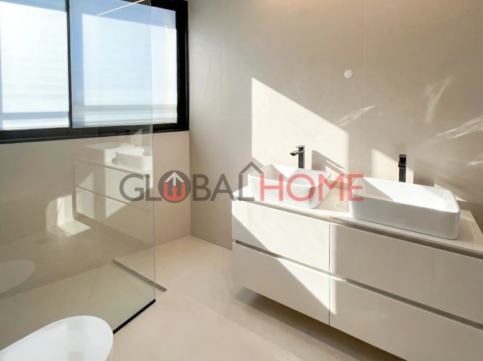 Apartamento T4 para Venda em Gondomar (São Cosme), Valbom e Jovim Foto 8