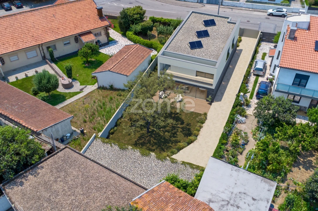 Terreno para Venda em Santa Marinha e São Pedro da Afurada Foto 4