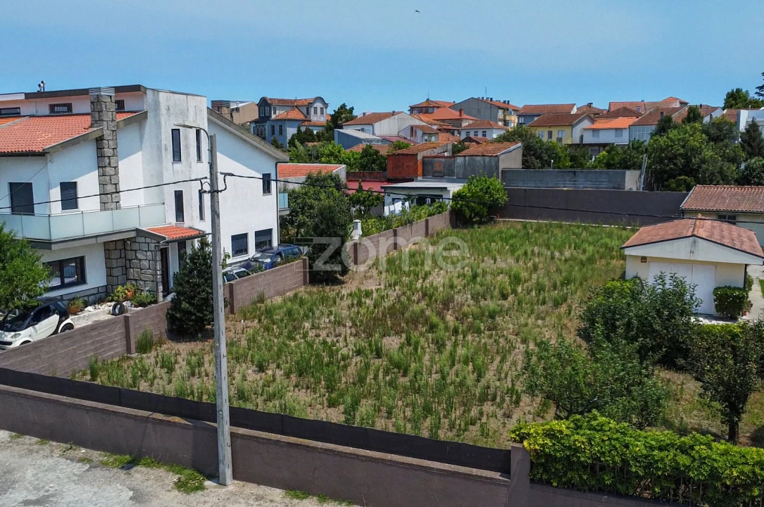 Terreno para Venda em Santa Marinha e São Pedro da Afurada Foto 5