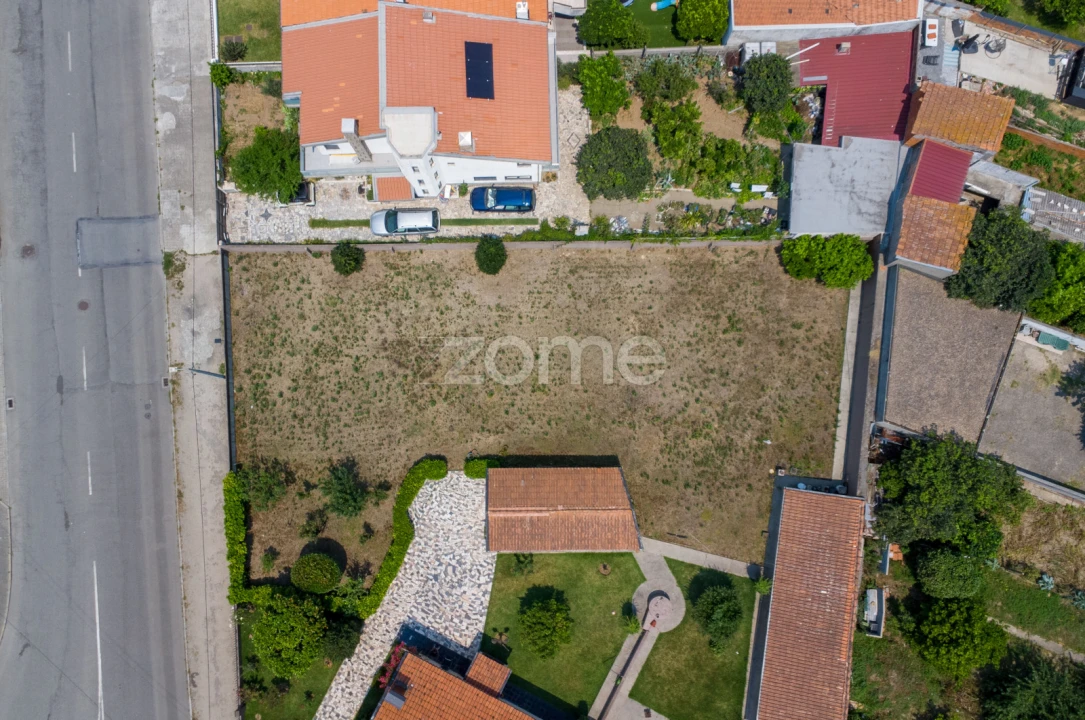 Terreno para Venda em Santa Marinha e São Pedro da Afurada Foto 15