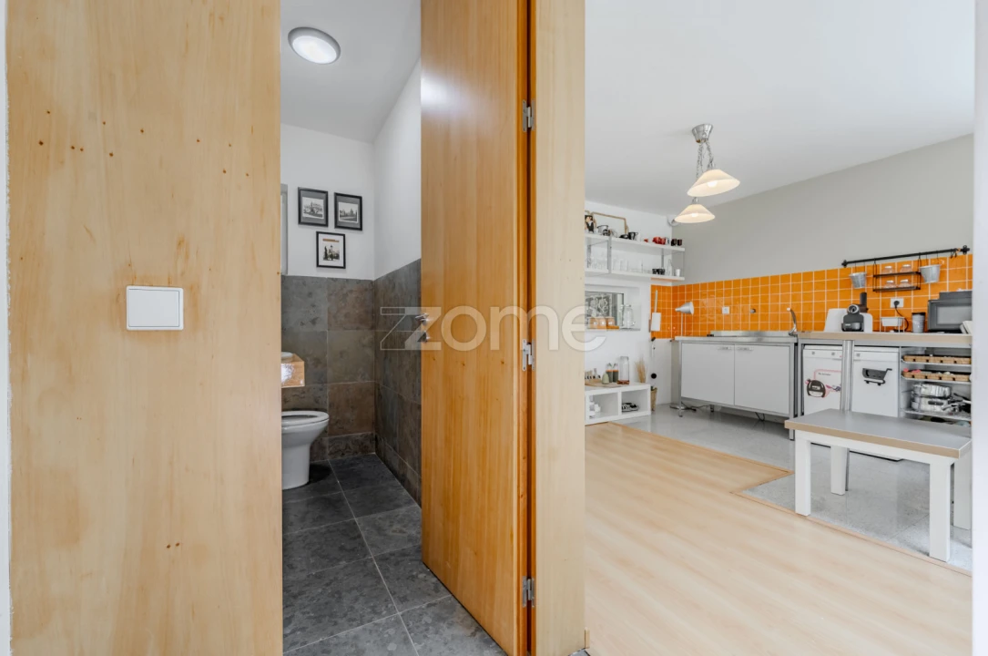 Moradia T2 para Arrendamento em Venda Nova e Pondras Foto 4