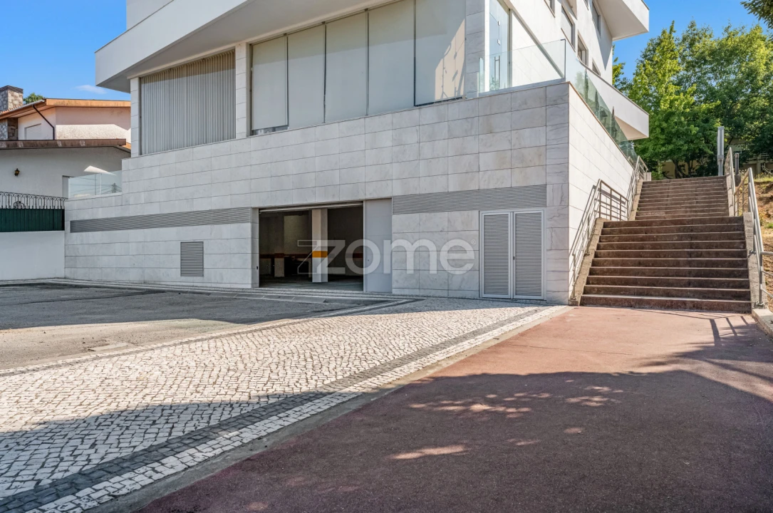 Apartamento T3 para Venda em São João da Madeira Foto 28