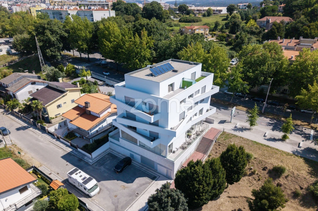 Apartamento T3 para Venda em São João da Madeira Foto 33