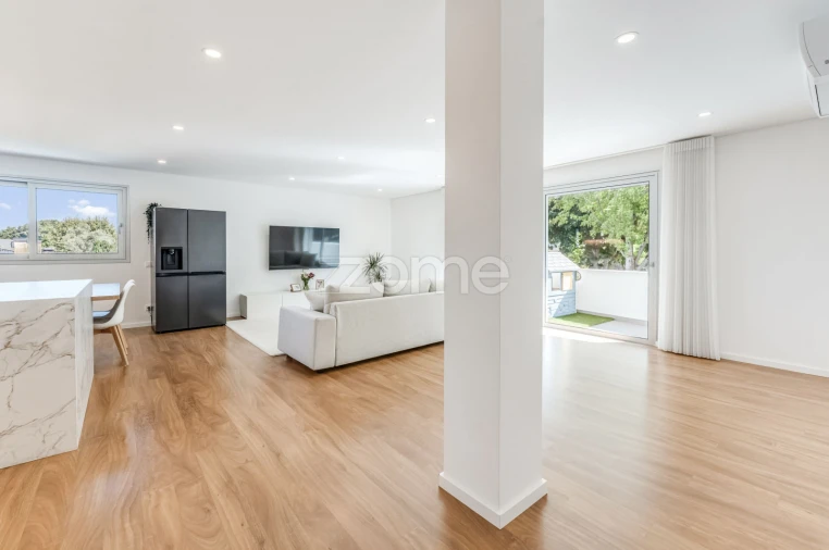 Apartamento T3 para Venda em São João da Madeira Foto 4