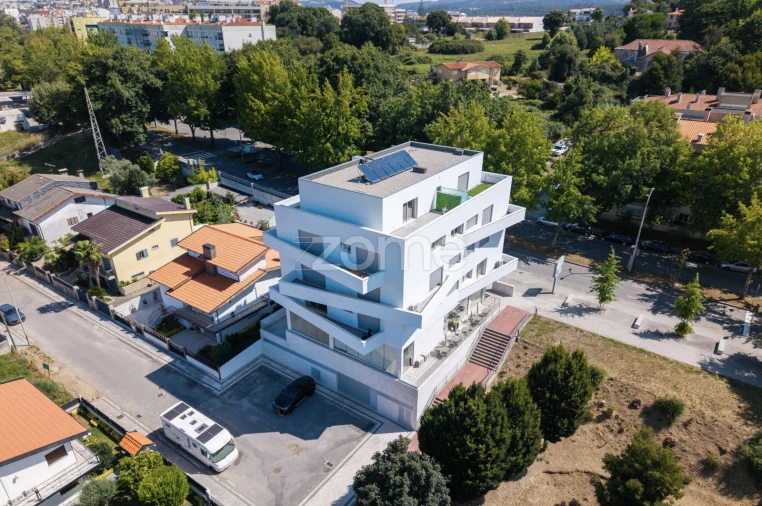 Apartamento T3 para Venda em São João da Madeira Foto 33