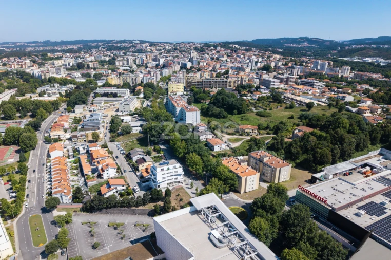 Apartamento T3 para Venda em São João da Madeira Foto 34