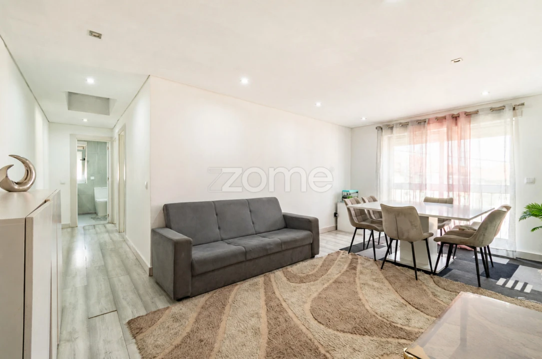 Apartamento T2 para Venda em Alfena Foto 1