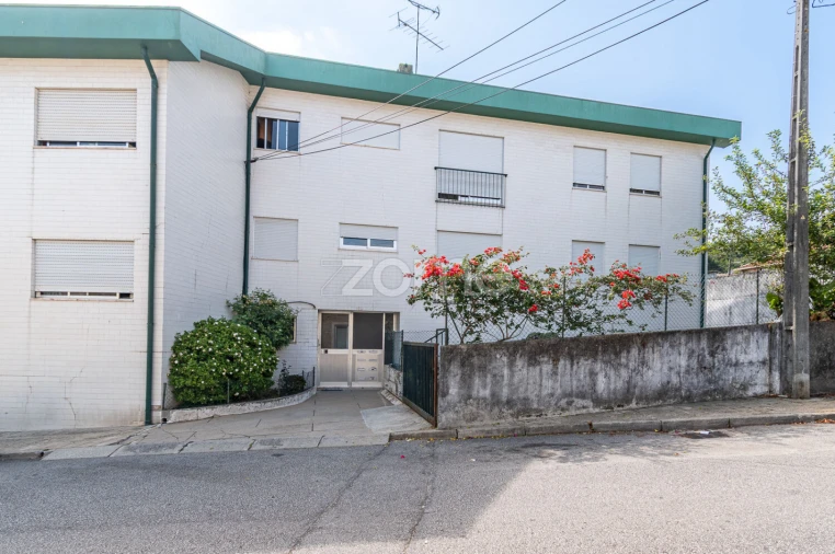 Apartamento T2 para Venda em Alfena Foto 23