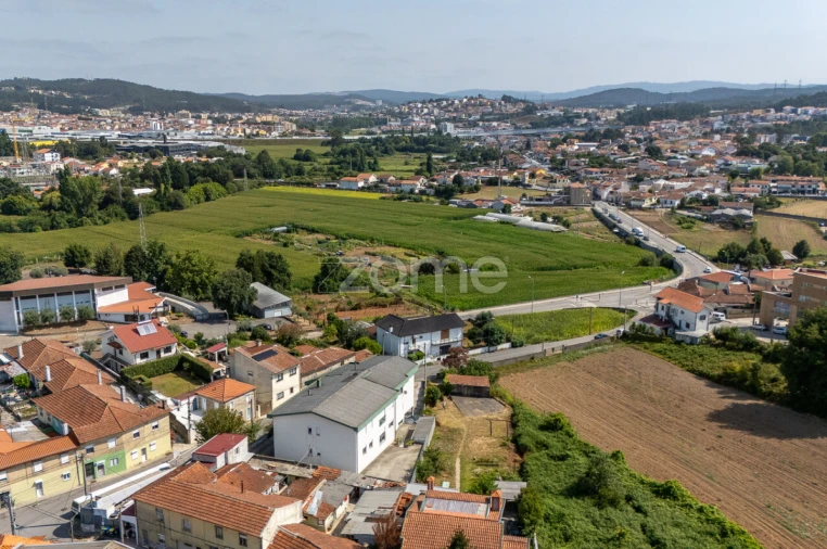 Apartamento T2 para Venda em Alfena Foto 27
