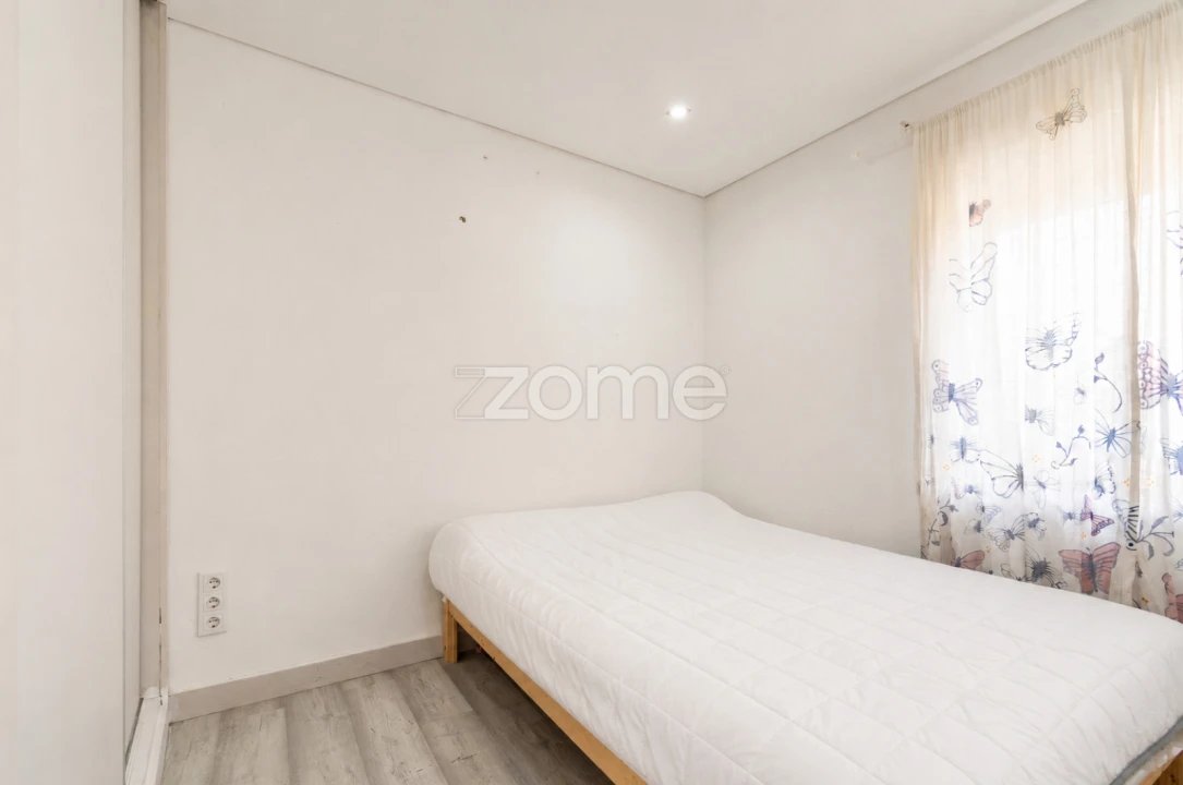 Apartamento T2 para Venda em Alfena Foto 17