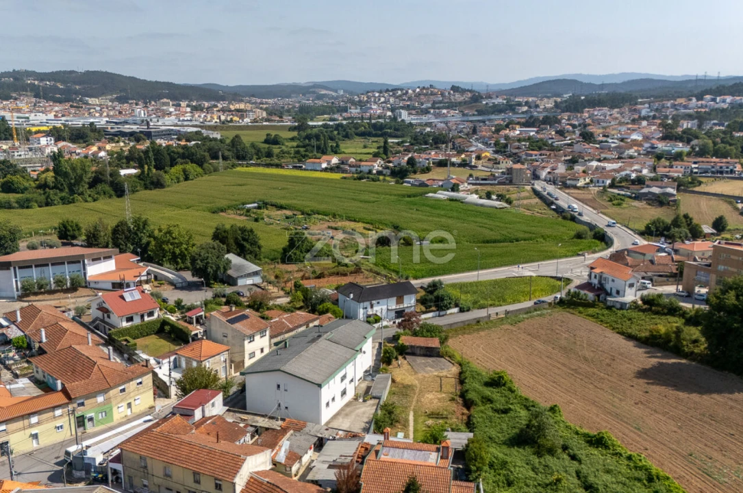 Apartamento T2 para Venda em Alfena Foto 27