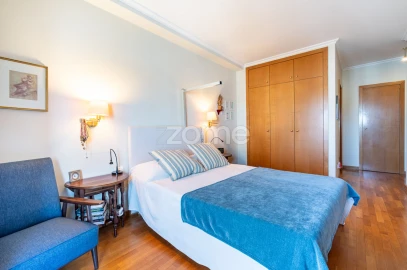 Apartamento T4 para Venda em Aguas Santas