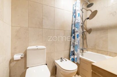 Apartamento T4 para Venda em Aguas Santas