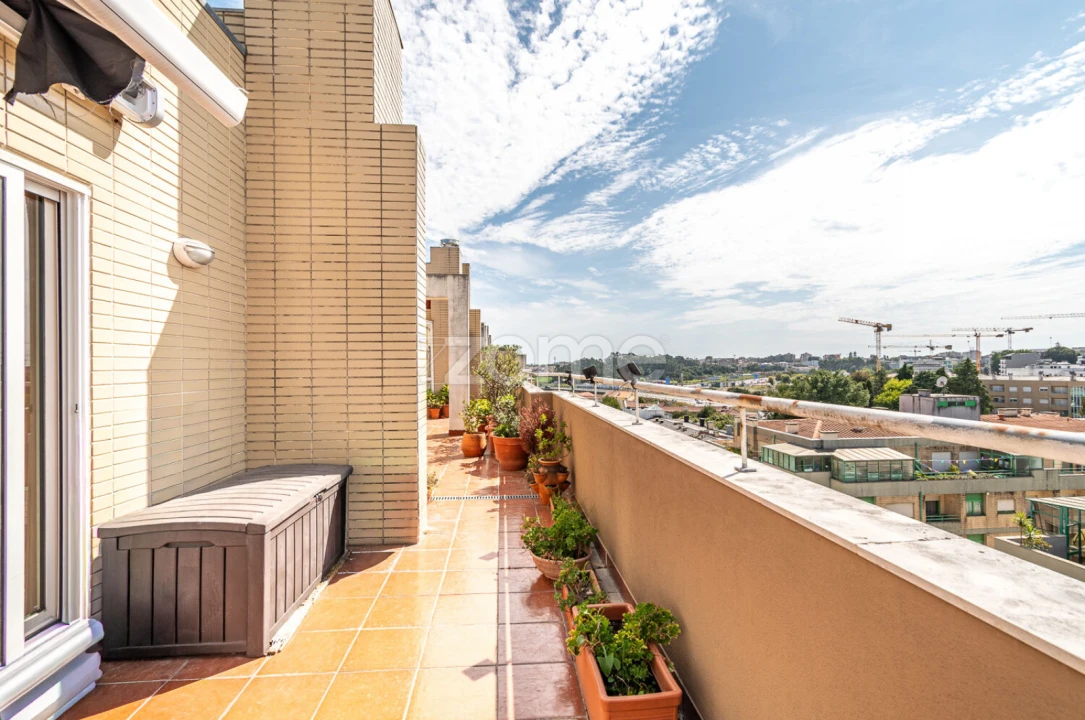 Apartamento T4 para Venda em Aguas Santas Foto 16