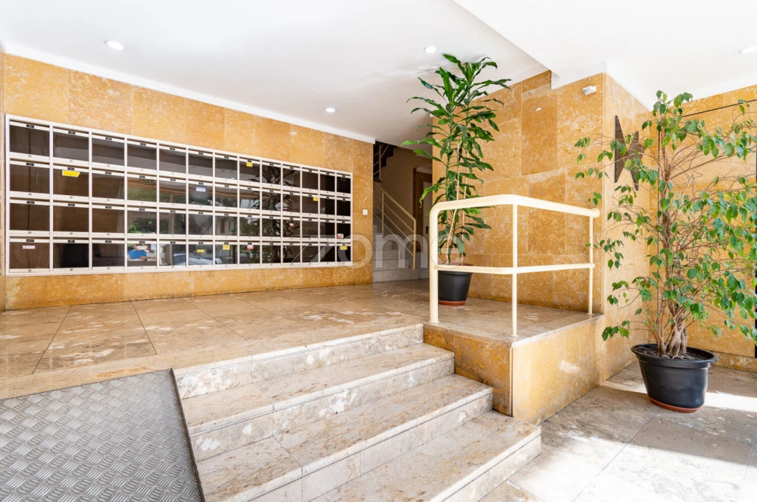 Apartamento T4 para Venda em Aguas Santas Foto 4
