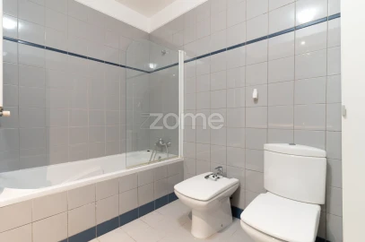 Apartamento T1 para Arrendamento em Lordelo do Ouro e Massarelos