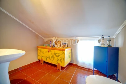 Moradia T3 para Venda em Nossa Senhora da Vila, Nossa Senhora do Bispo e Silveiras