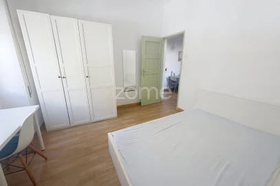 Apartamento T3 para Venda em Sé Nova, Santa Cruz, Almedina e São Bartolomeu