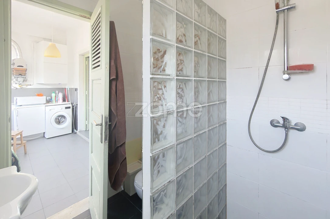 Apartamento T3 para Venda em Sé Nova, Santa Cruz, Almedina e São Bartolomeu Foto 15