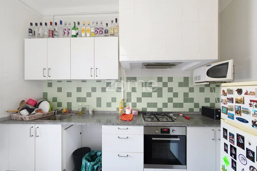 Apartamento T3 para Venda em Sé Nova, Santa Cruz, Almedina e São Bartolomeu Foto 6