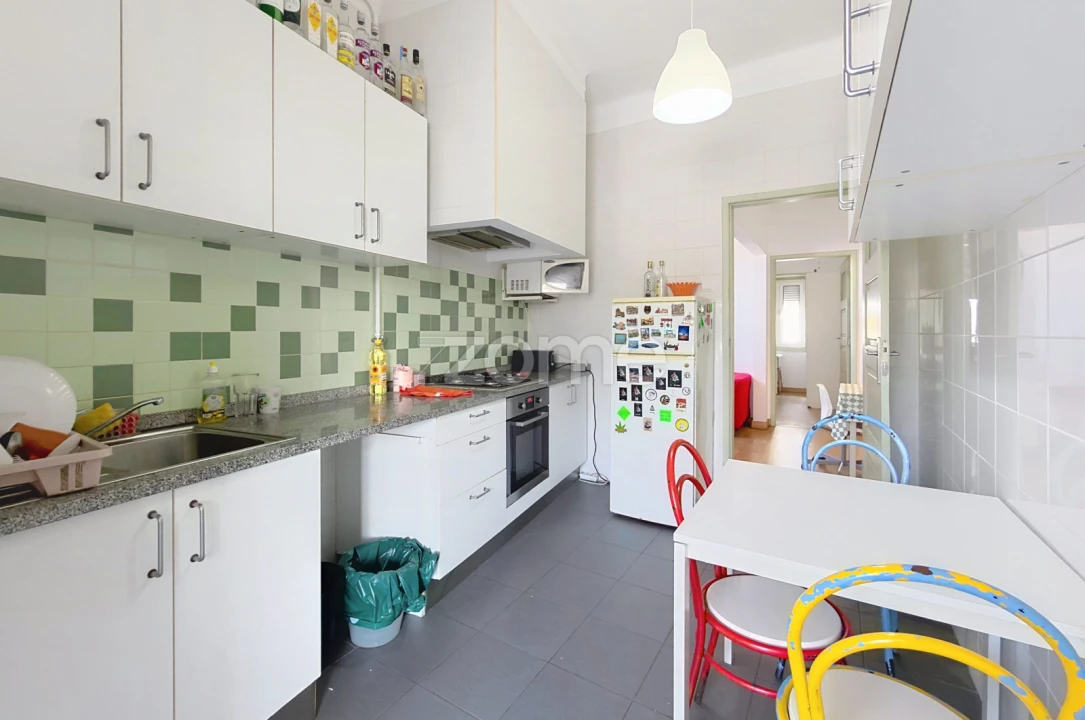 Apartamento T3 para Venda em Sé Nova, Santa Cruz, Almedina e São Bartolomeu Foto 7