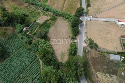 Terreno para Venda em Milharado