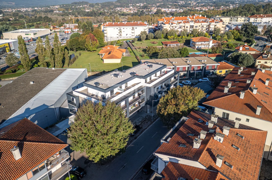 Apartamento T2 para Arrendamento em Arca e Ponte de Lima Foto 6