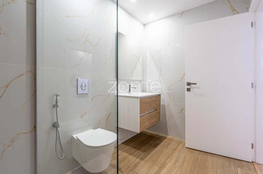 Apartamento T2 para Arrendamento em Arca e Ponte de Lima Foto 13