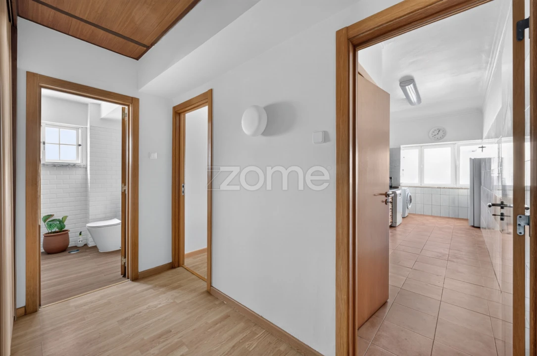 Apartamento T2 para Venda em Loures Foto 15