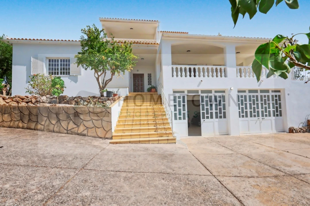 Moradia T5 para Venda em Loule (São Sebastião) Foto 42