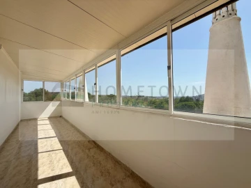 Moradia T5 para Venda em Loule (São Sebastião)