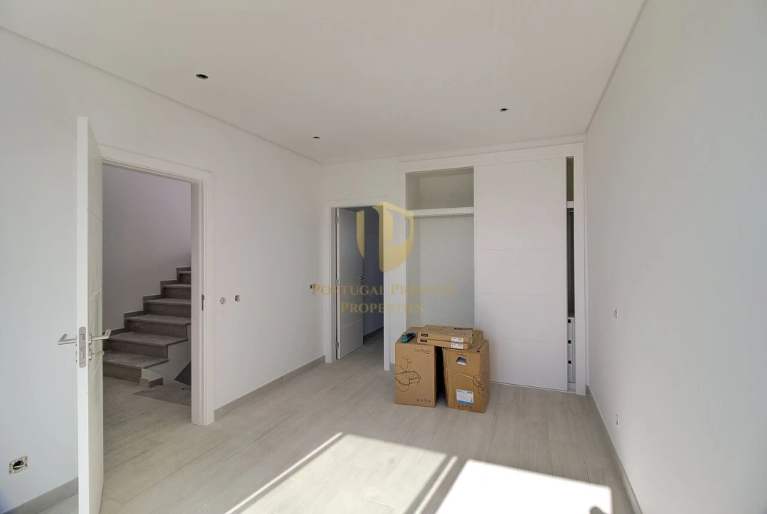 Moradia T3 para Venda em Altura Foto 22