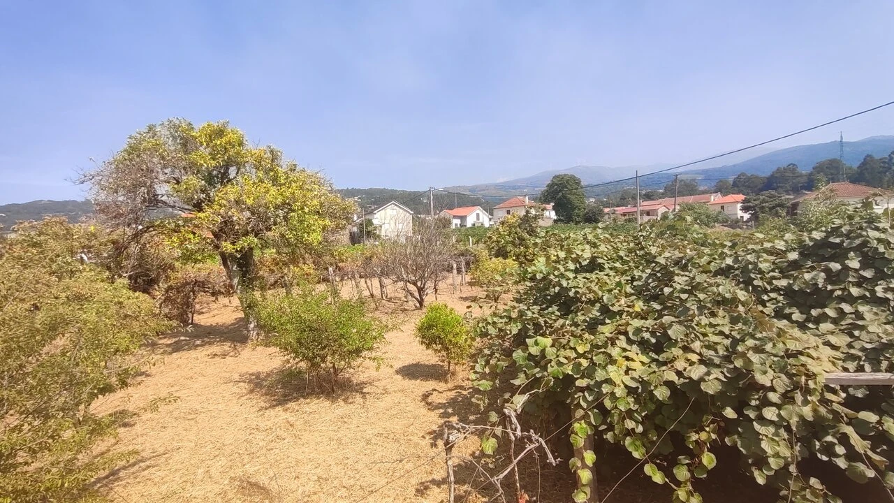 Moradia T3 para Venda em Prado e Remoães Foto 12