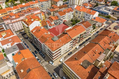 Apartamento T4 para Venda em Alcobaça e Vestiaria