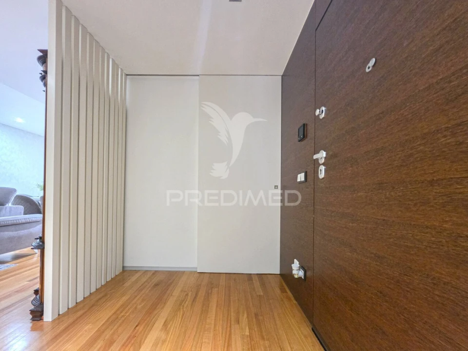 Apartamento T2 para Venda em Urgezes Foto 10