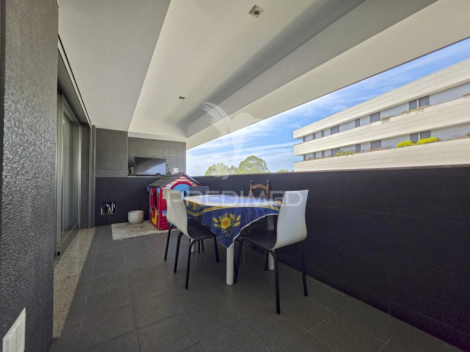 Apartamento T2 para Venda em Urgezes Foto 27