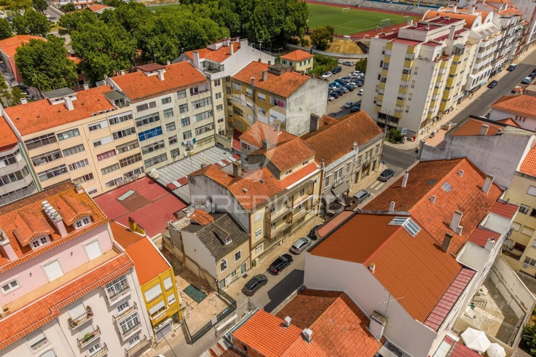 Apartamento T2 para Venda em Alcobaça e Vestiaria Foto 19