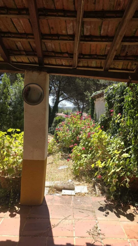 Moradia T2 para Venda em Malhou, Louriceira e Espinheiro